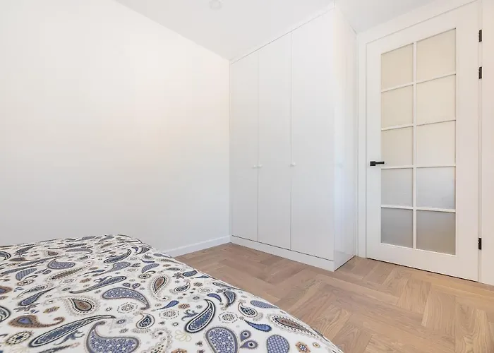 Marius 11 Apartment, By Cohost Apartment *