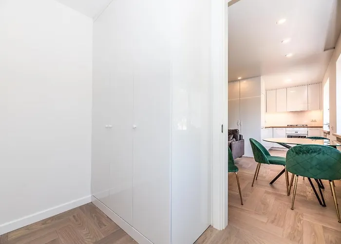 Marius 11 Apartment, By Cohost Apartment *